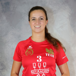 Kira Zeevaert